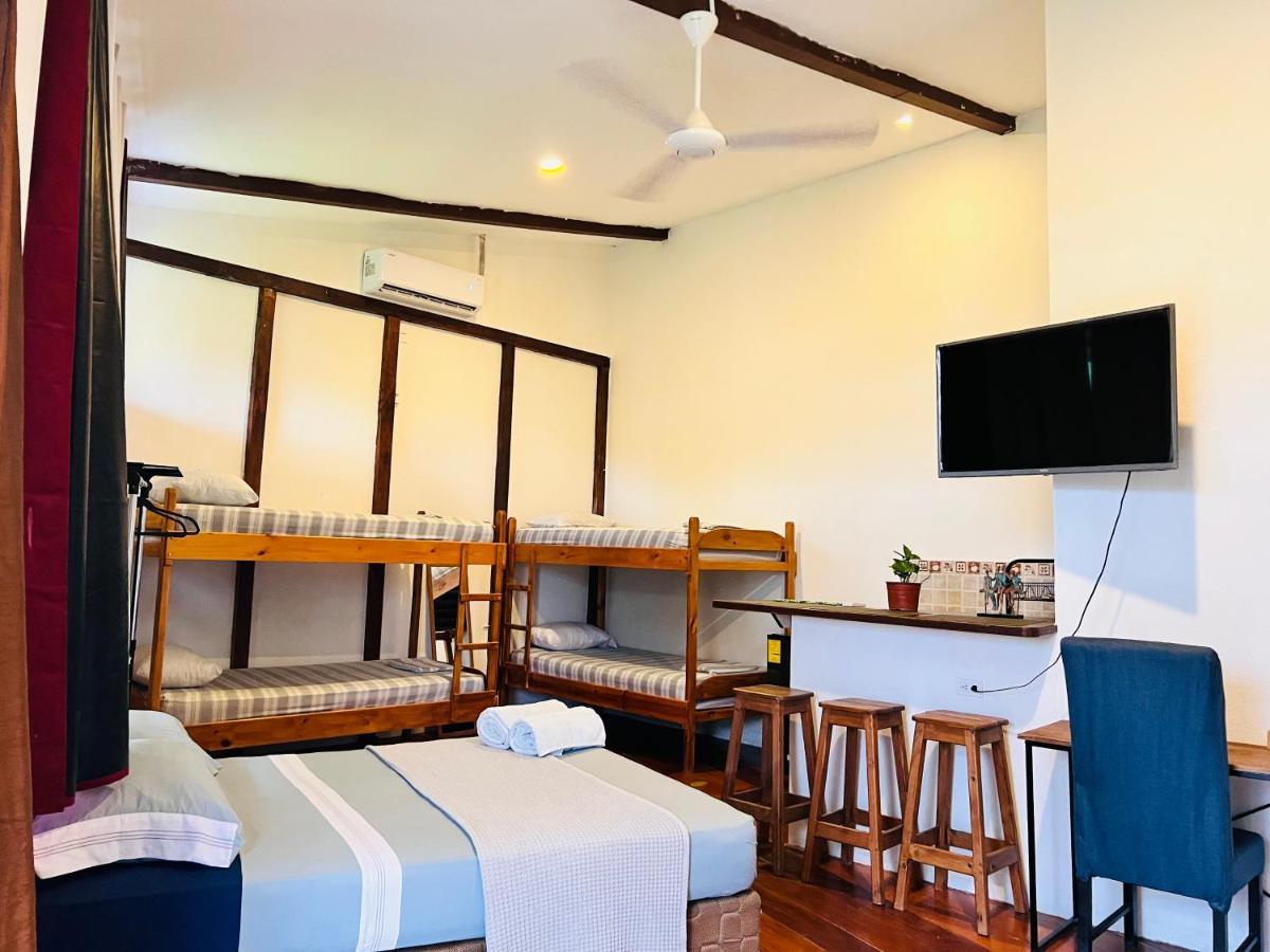 Hotel Adventure Lodge Jaco Ngoại thất bức ảnh