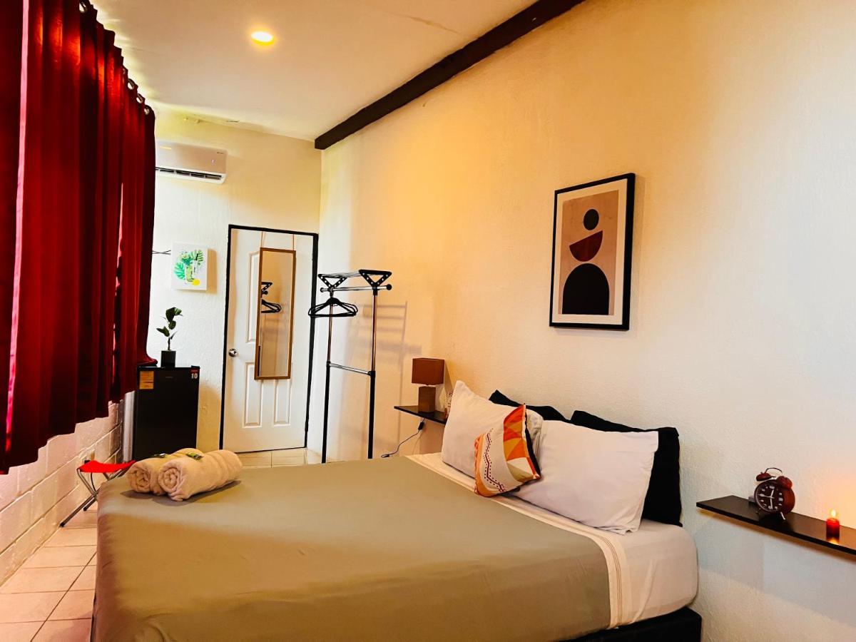 Hotel Adventure Lodge Jaco Ngoại thất bức ảnh
