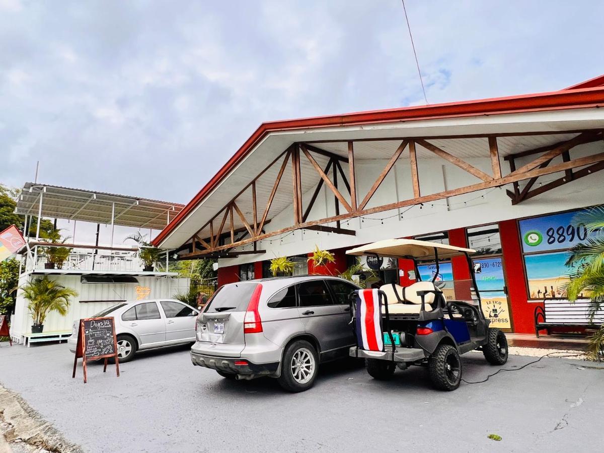 Hotel Adventure Lodge Jaco Ngoại thất bức ảnh