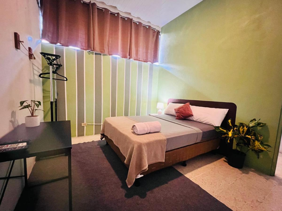 Hotel Adventure Lodge Jaco Ngoại thất bức ảnh