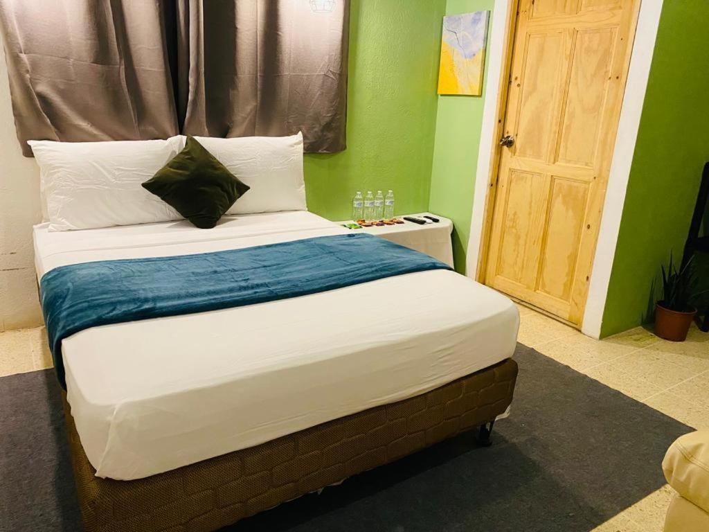 Hotel Adventure Lodge Jaco Ngoại thất bức ảnh